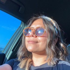 Meet your Posher, Rocio